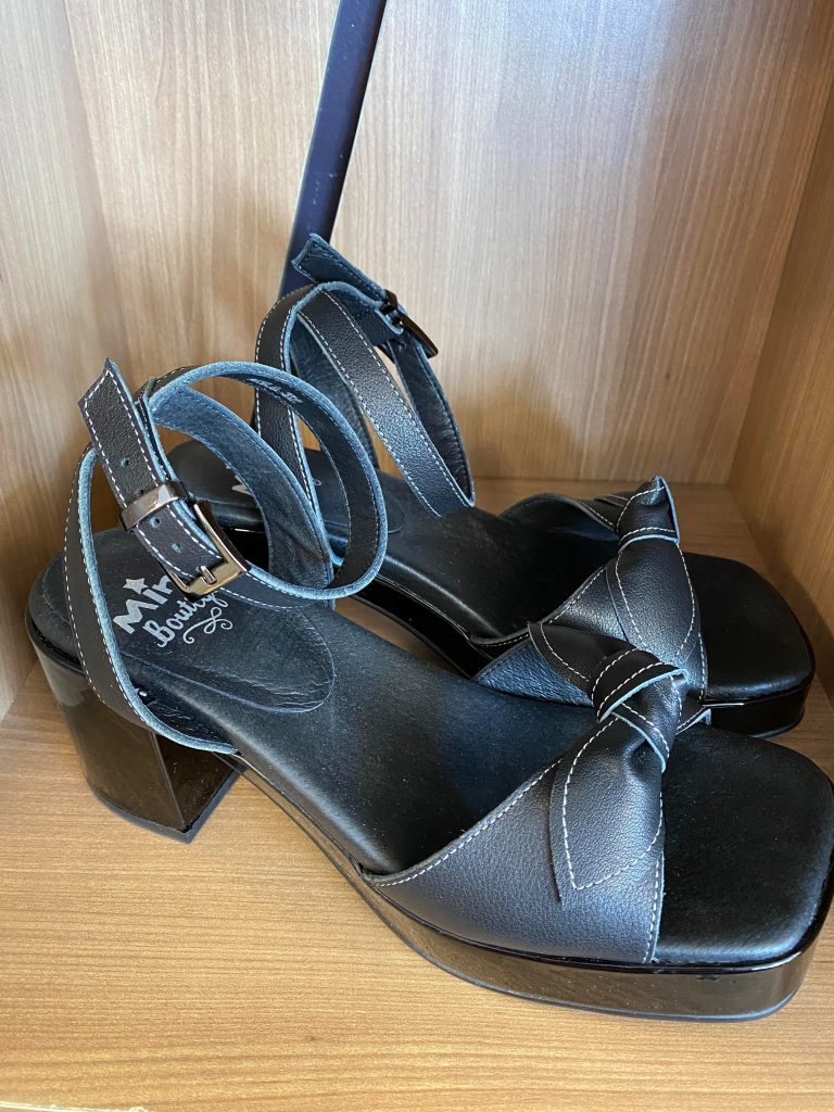 MINX SANDALE TALON HAUT ATTACHE A LA CHEVILLE