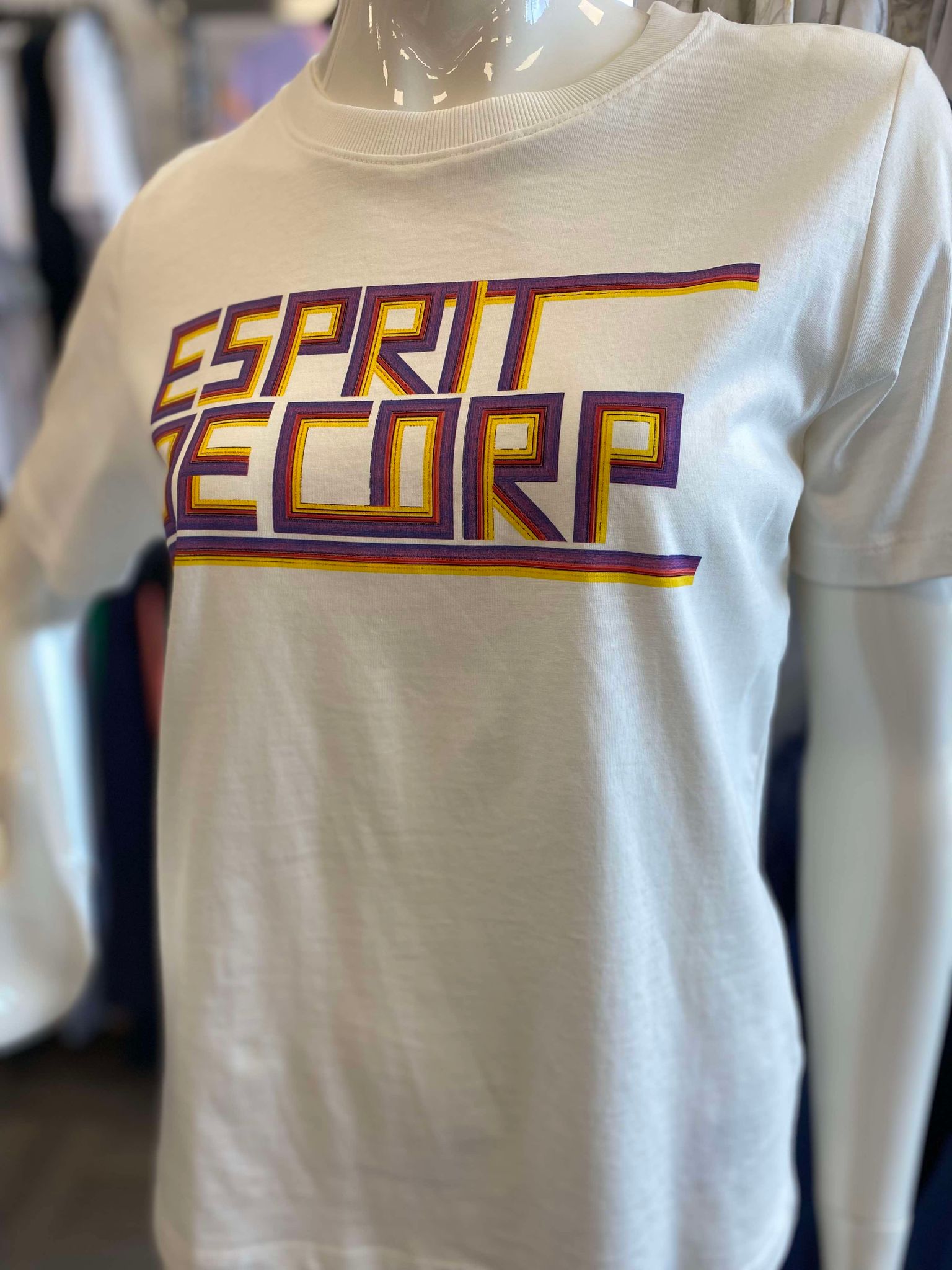 ESPRIT CHANDAIL RETRO