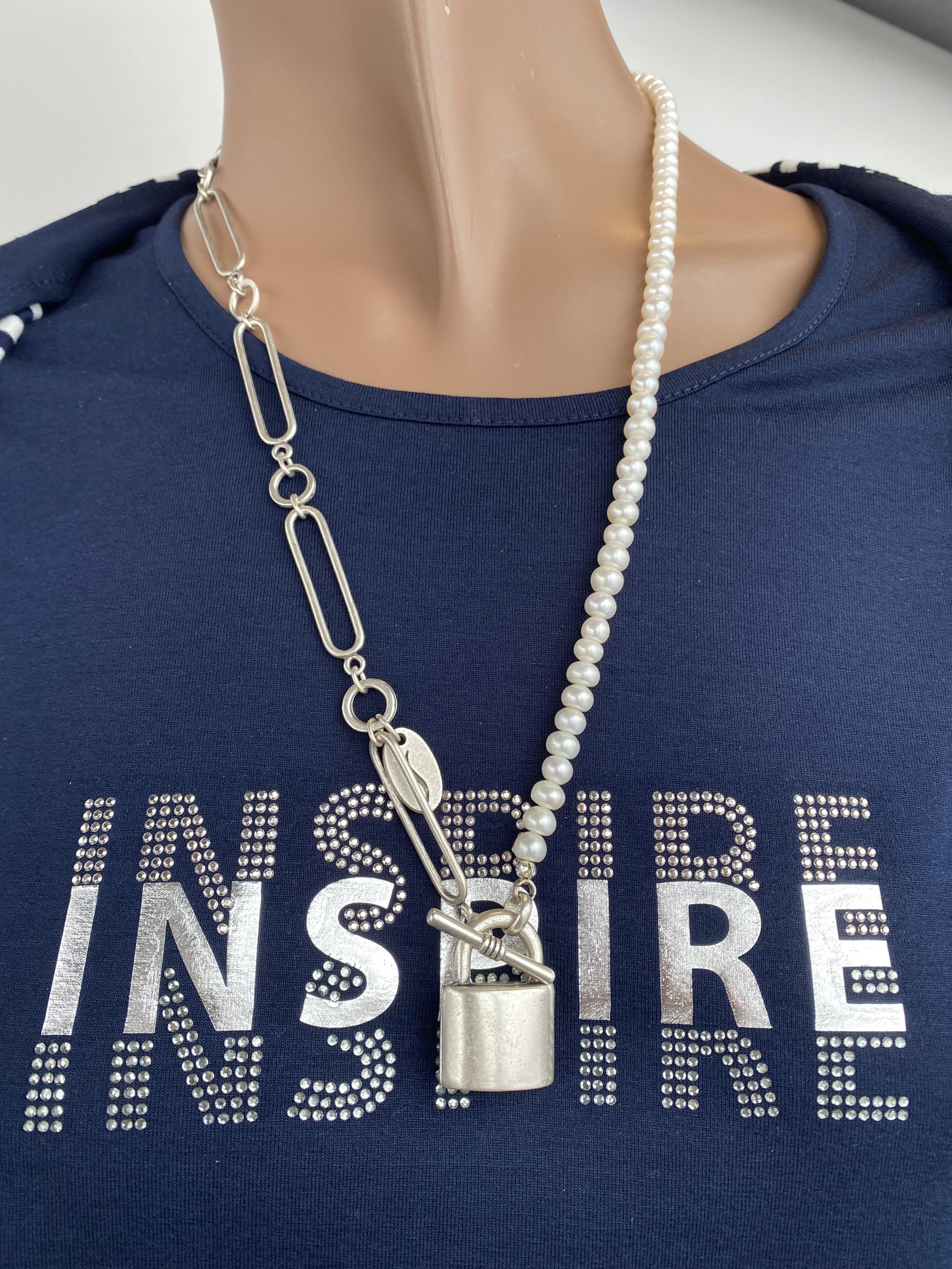 Sazzu long collier moitié perle cadenas