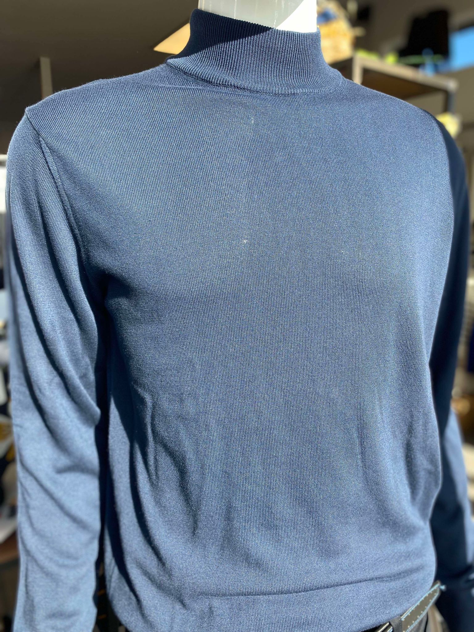 MODANGO basic sweater mock neck