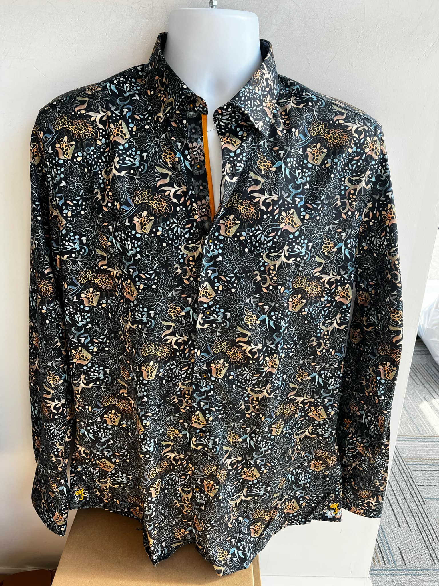 MR SMITH chemise manche longue noire fleurs