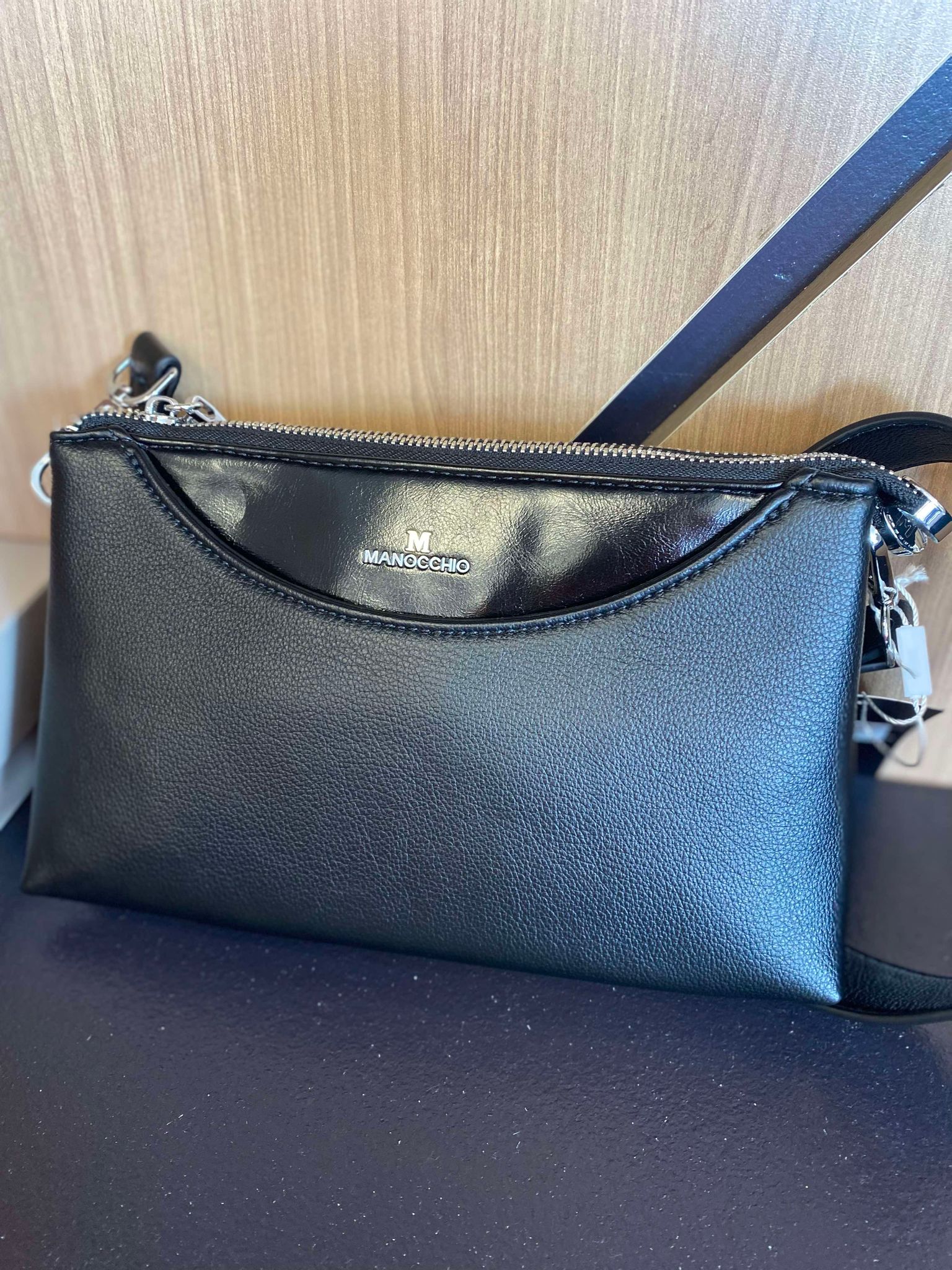 MANOCCHIO sac a mains noir verni