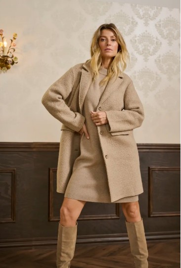 Cream Cazey manteau long en lainage bouclé