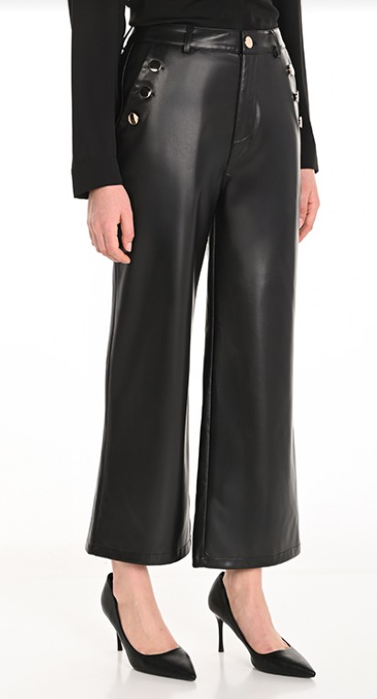 Frank Lyman Pantalon en faux cuir avec boutons dorés