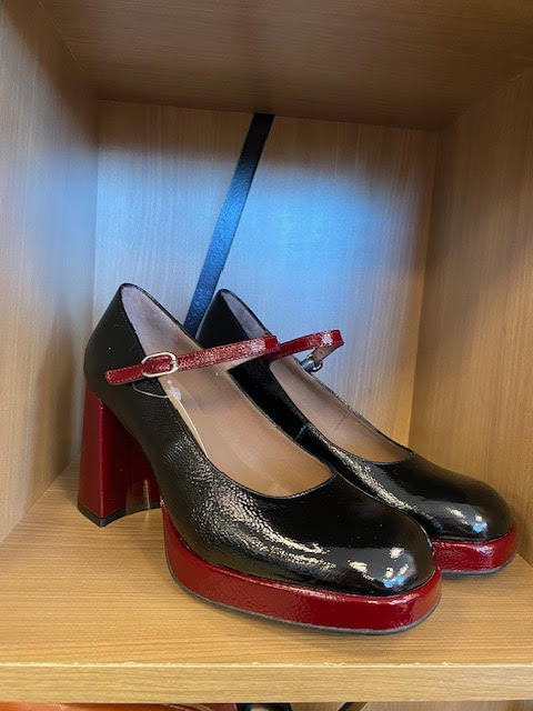 Wonders Soulier à talons hauts noir et rouge vin