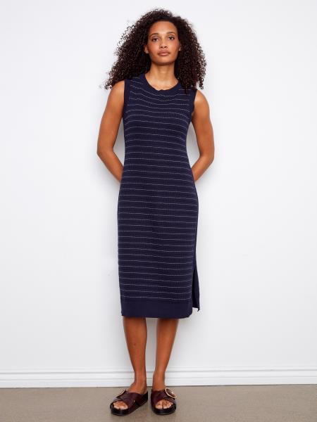 Charlie b robe sweater sans manche longue striped crew neck