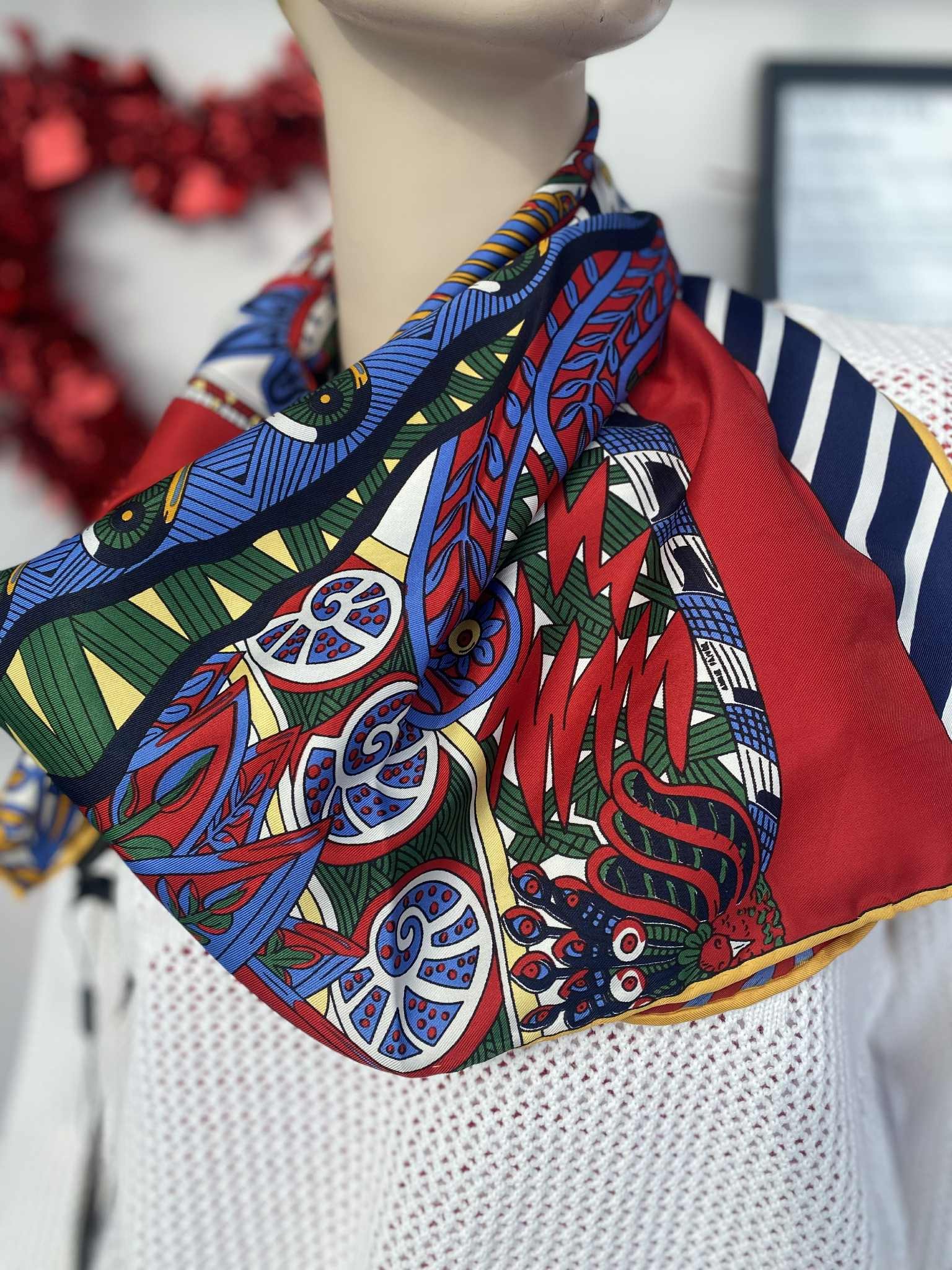 Difirenze foulard motif rouge