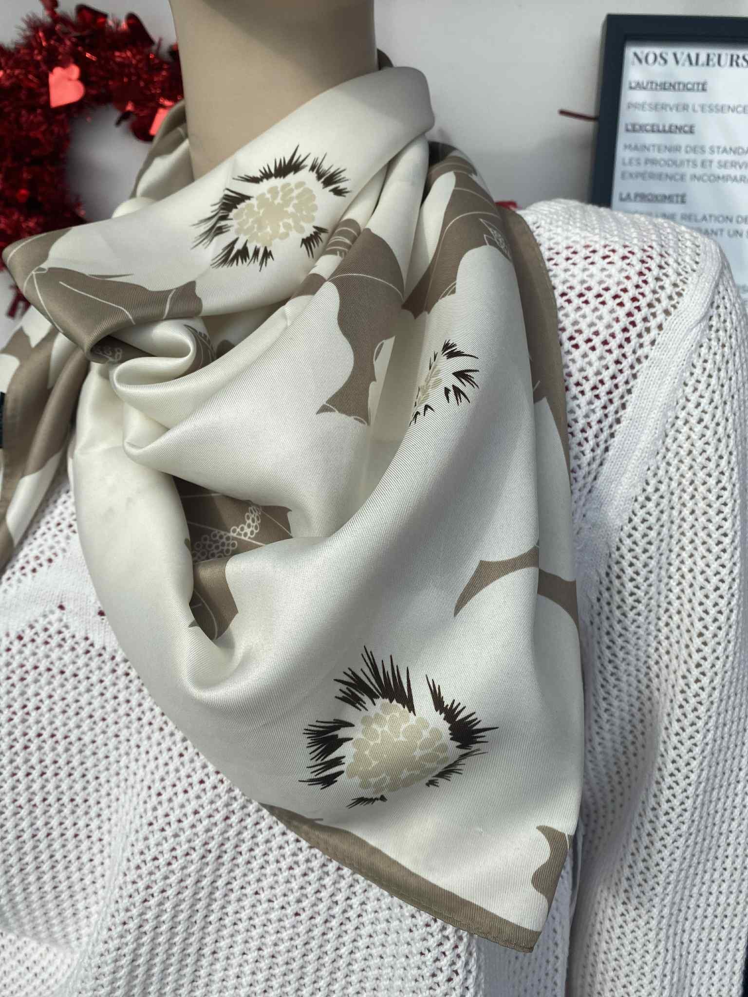 Tom & Eva foulard taupe fleurs
