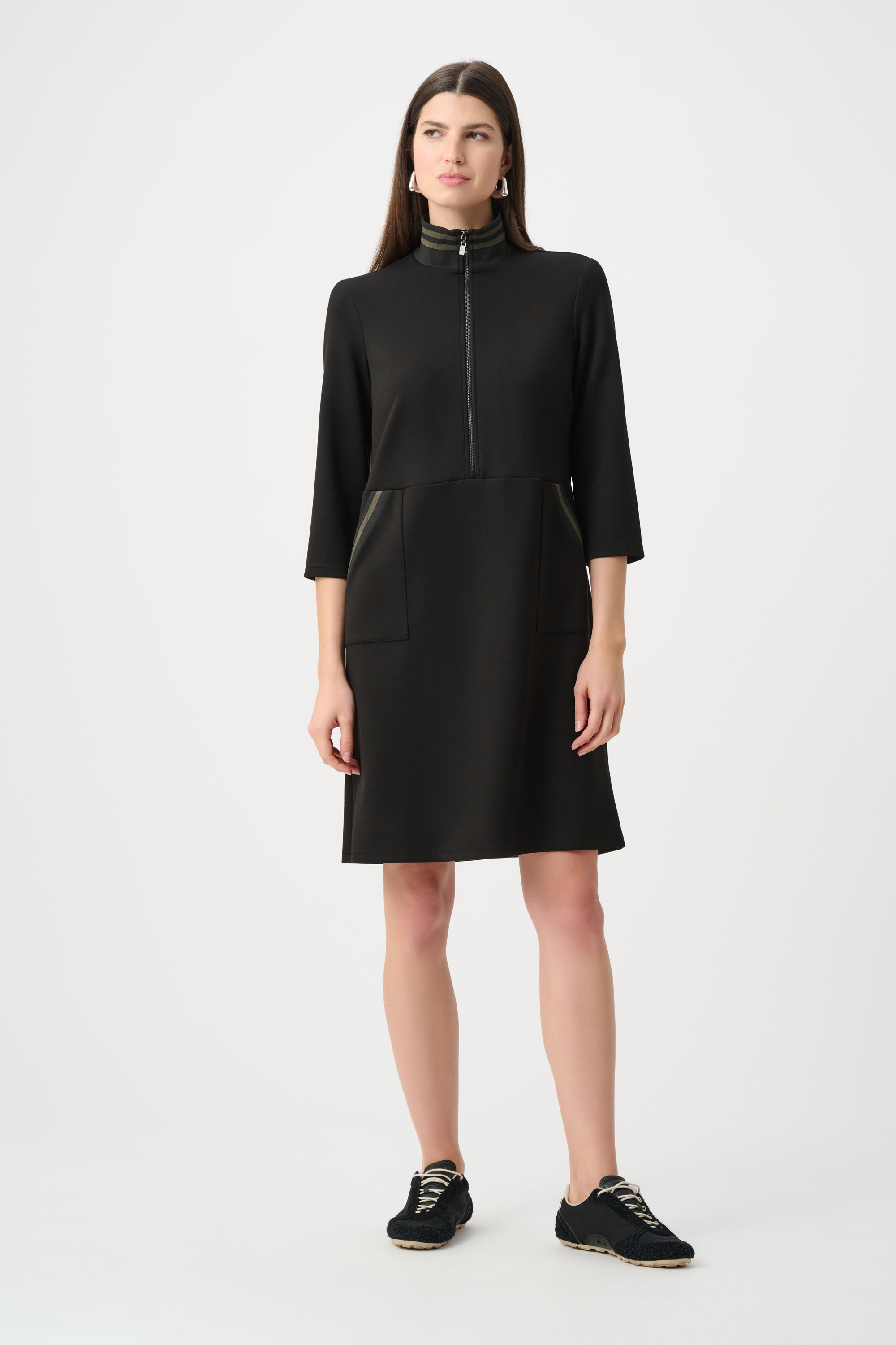 Joseph Ribkoff robe droite col en entonnoir en jersey scuba