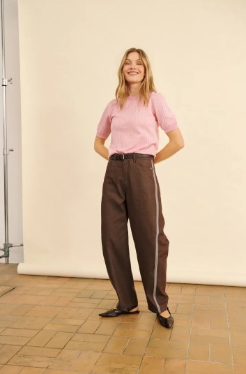 Saint Tropez Shiloh pantalon coupe baril avec bande contrastante