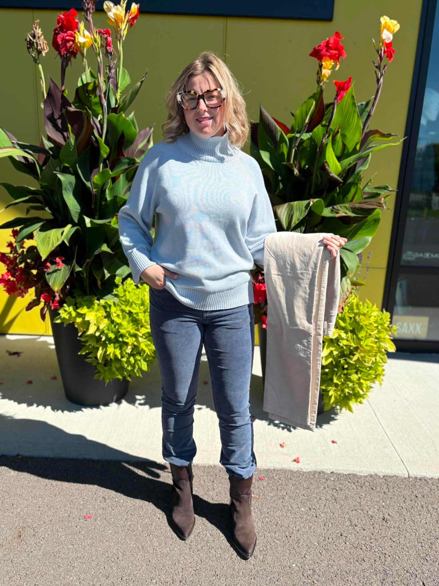 Carreli pantalon jambes étroite en velours côtelé (2 couleurs)
